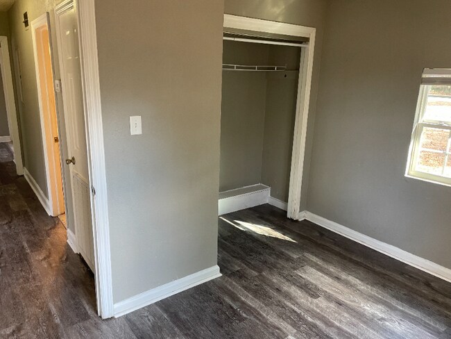 Photo - 100 Magnolia Ave