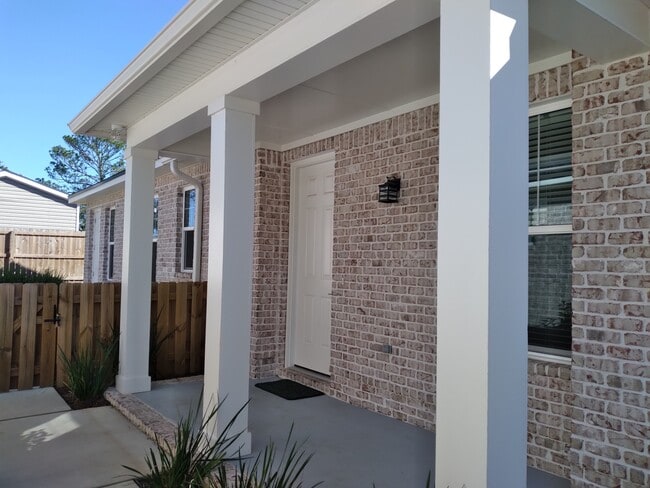 Building Photo - 311 Bailey Dr Rental