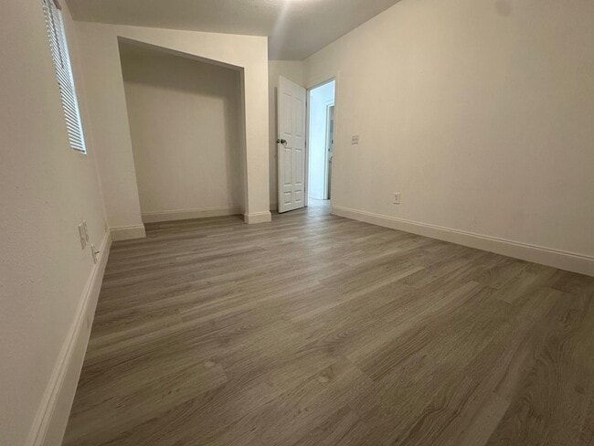 Photo - 1553 Moonflower St