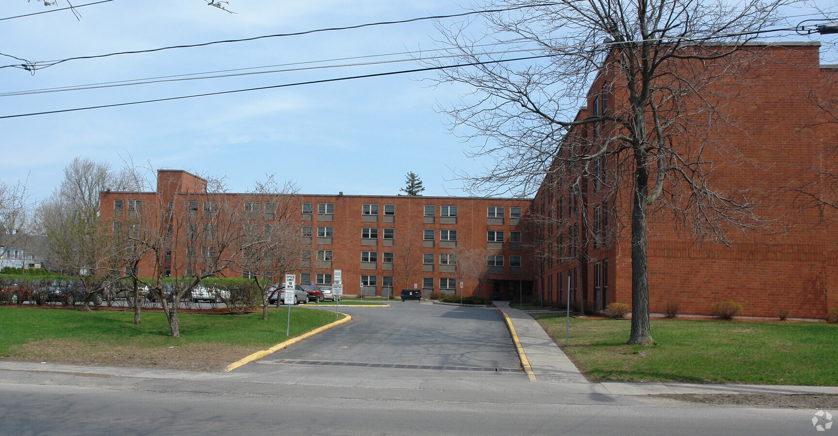 Photo - Curtis Apartments