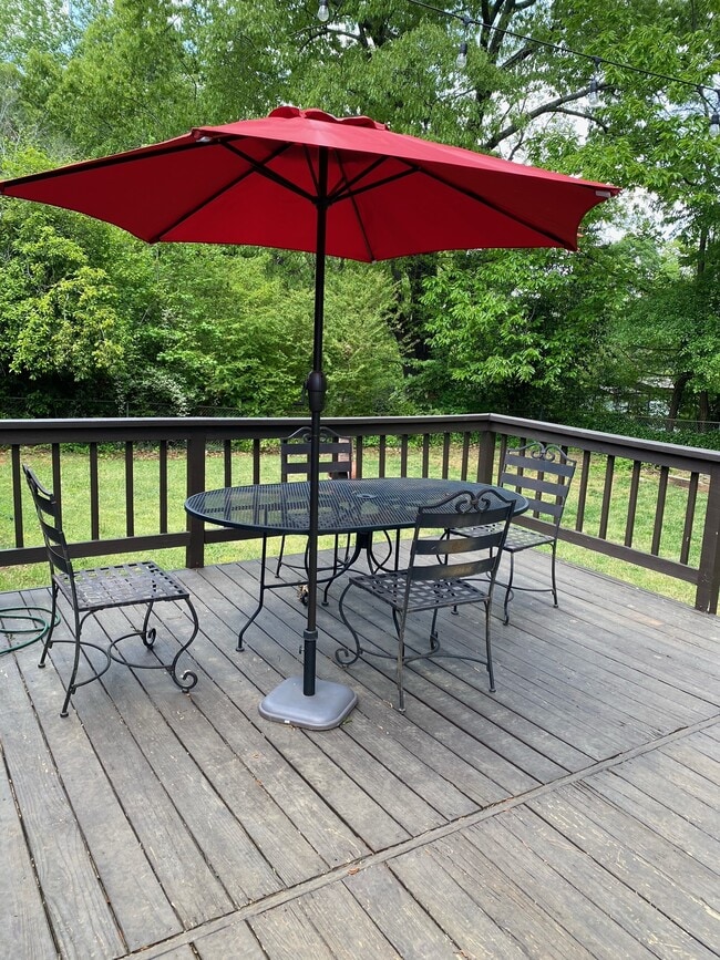 Photo - 1160 Saratoga Rd