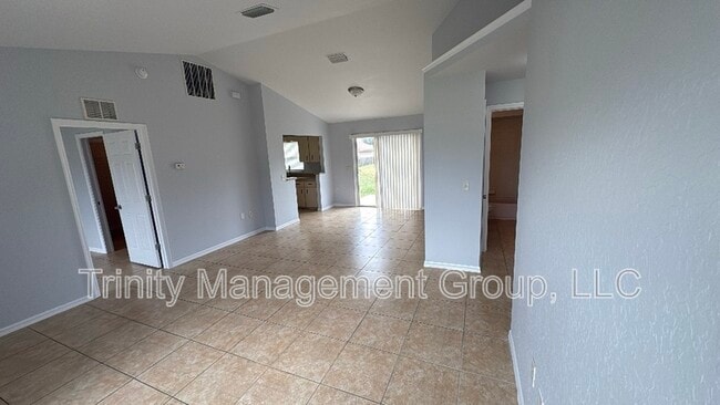 Photo - 4763 SW 138 Loop Casa