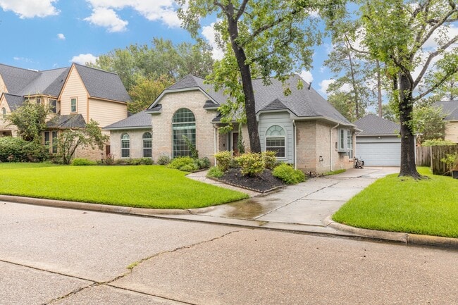 Photo - 5622 Woodland Creek Dr