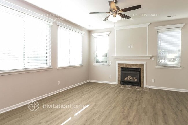 Photo - 17311 Commons Crossing Dr