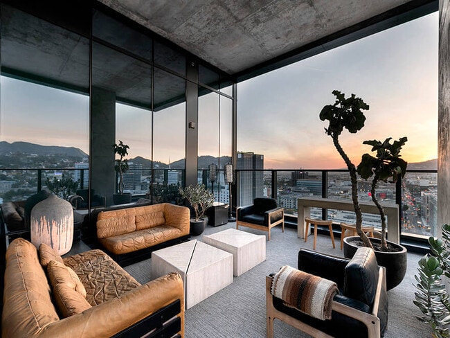 Photo - Columbia Square Living