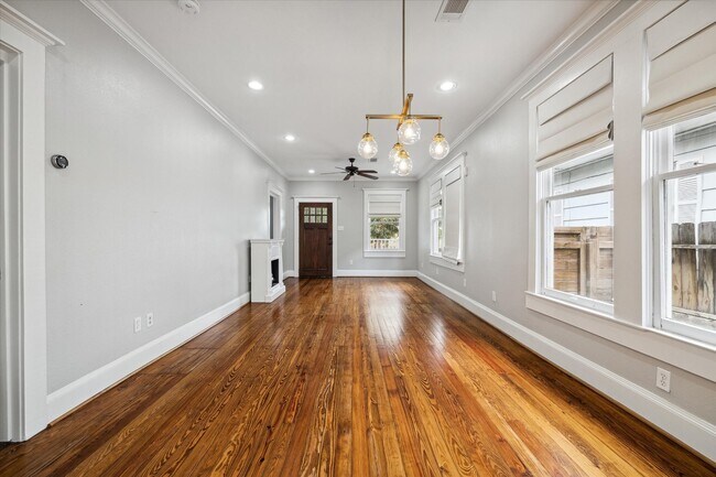 Photo - 513 Northwood St
