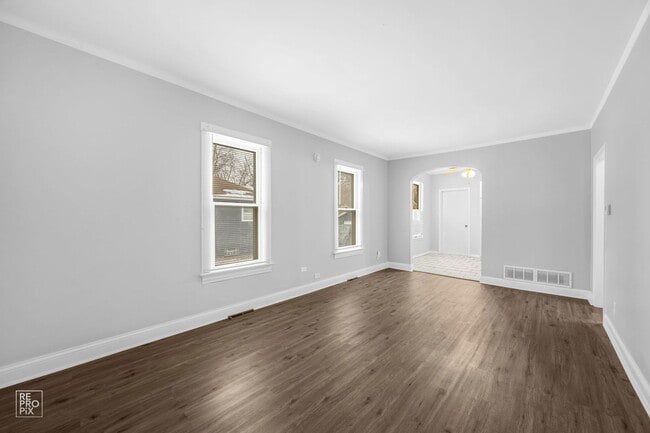 Photo - 44 N Glenwood Ave