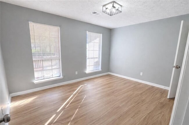 Photo - 5145 Paisley Ct NW