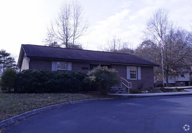 Photo - Kensington Forest Apartments