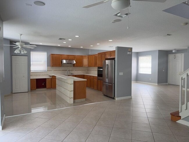 Photo - 1510 Running Oak Ln