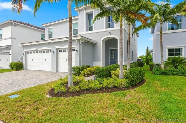 5608 Macoon Wy