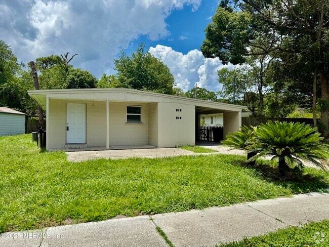 Building Photo - 1914 Brookview Dr S Rental