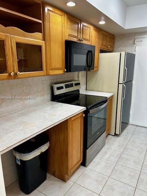Photo - 5401 Collins Ave Unit 1512