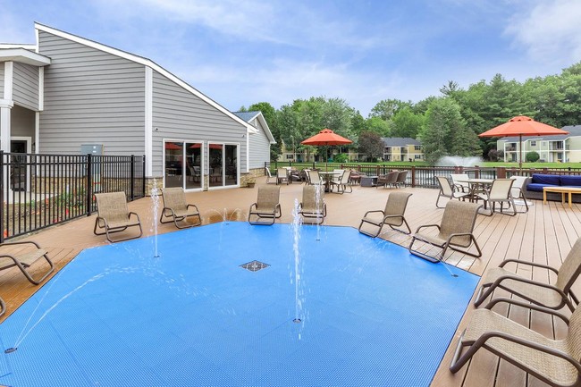 Photo - Twin Lakes Apartments