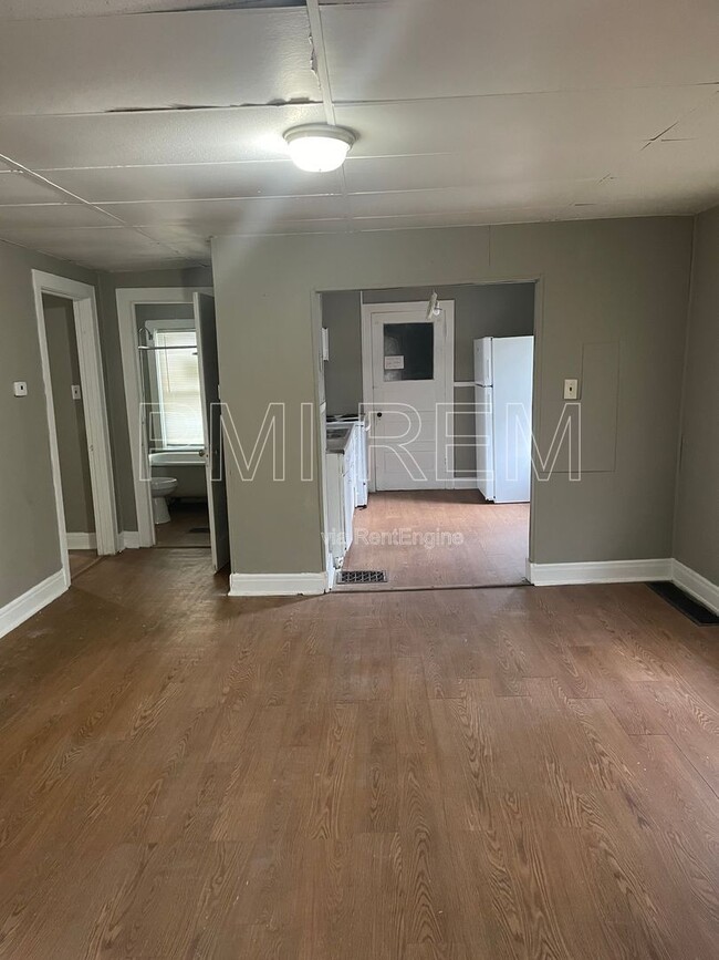 Photo - 516 Wildwood Ave