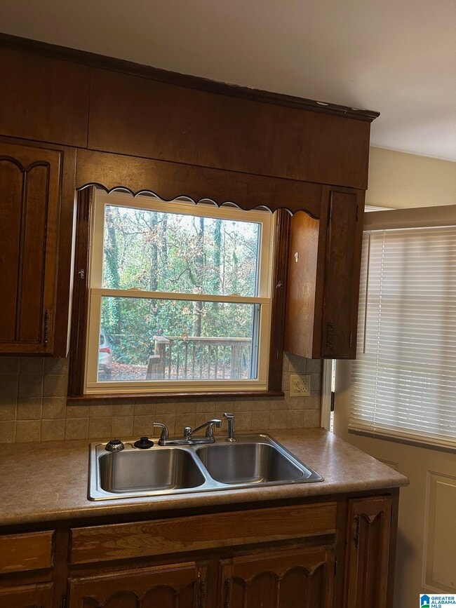 Photo - 3208 Westbrook Dr