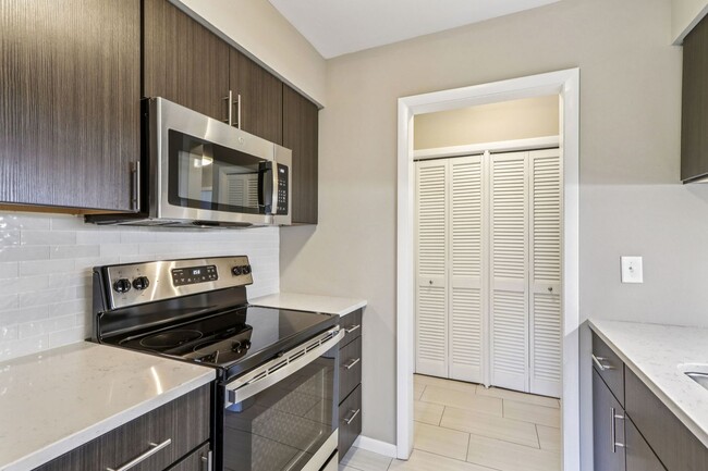 Photo - Woodland Reserve Apartments