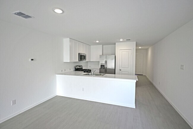 Photo - 9918 Mather Wy