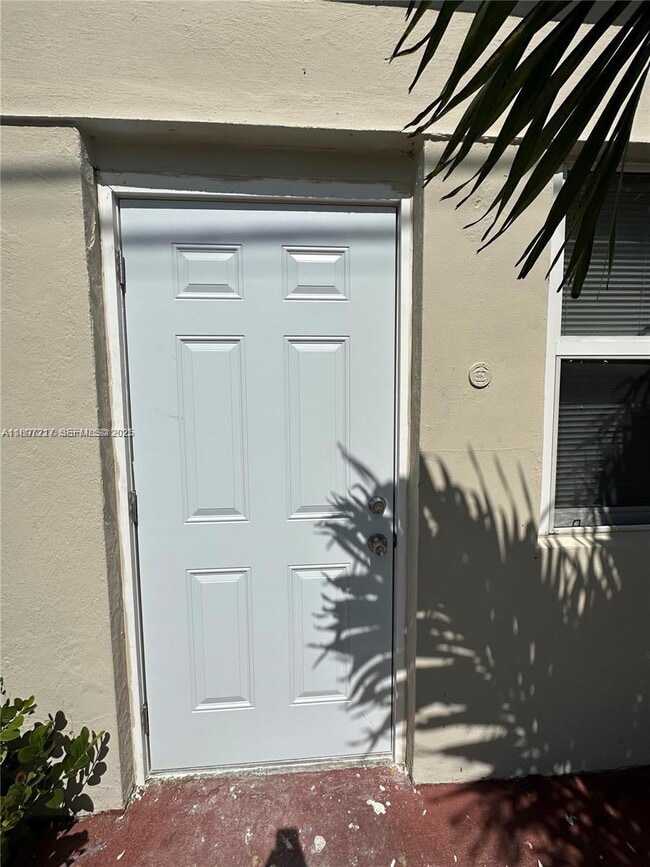 Photo - 1956 Lincoln St Unit 10