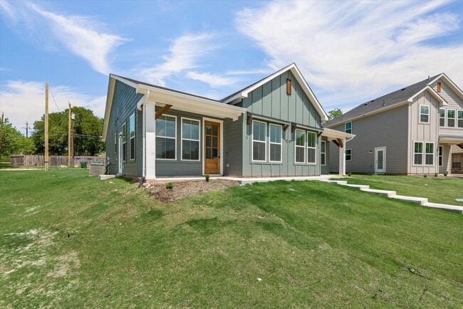 Photo - 1207 Chestnut Ct Townhome