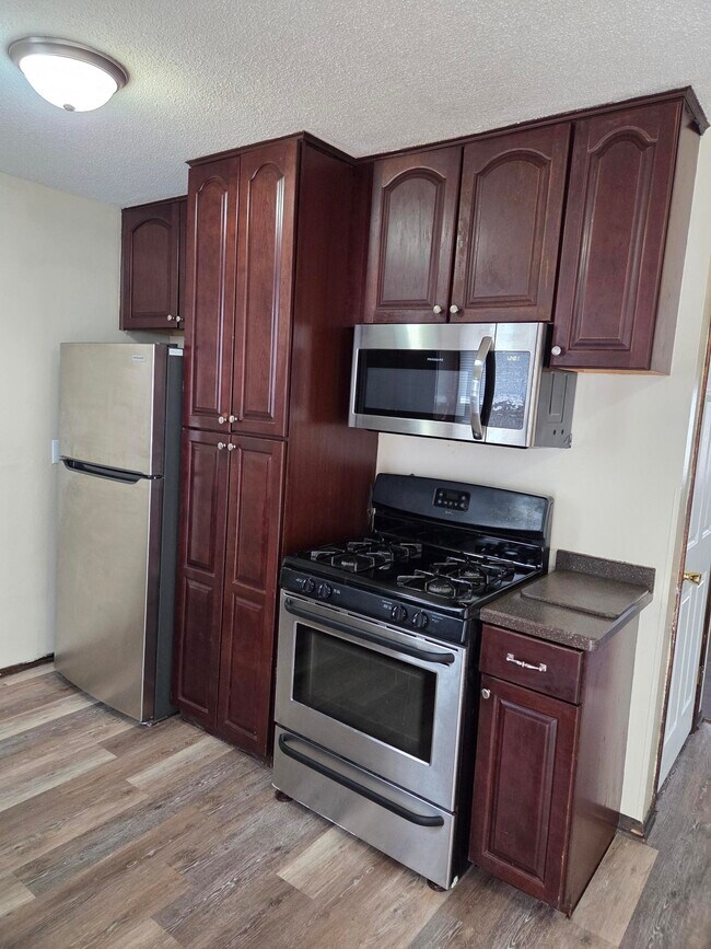 Photo - 5901 Century Blvd