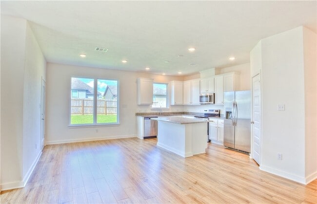 Photo - 2206 Hall of Fame Ct