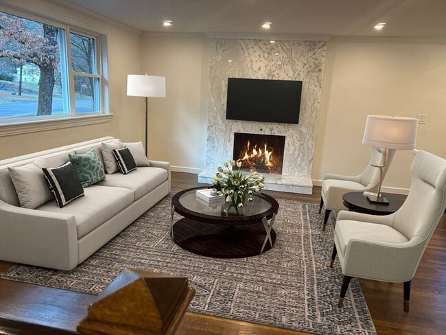 Photo - 71 Tamarack Rd