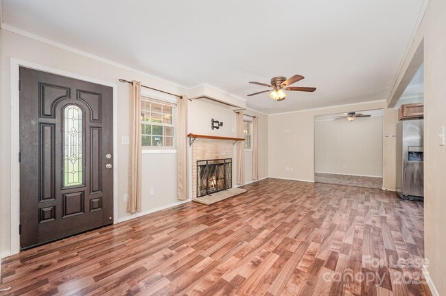 Photo - 6118 S Rocky River Rd