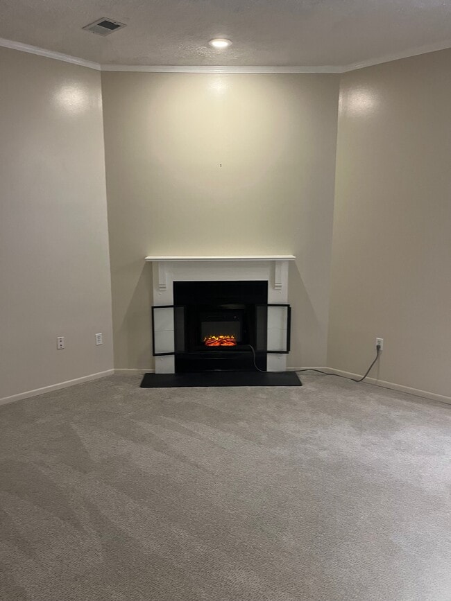 Photo - 1114 Bidwell St Unit 4