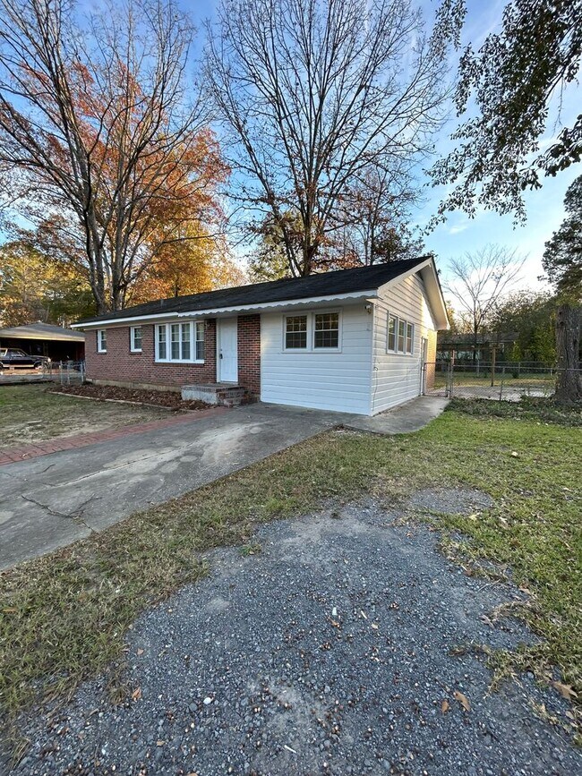 Photo - Nice 3/1 House in Garden Lakes $1,350