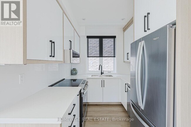 Photo - 159 Locksley Ave. Unit 2