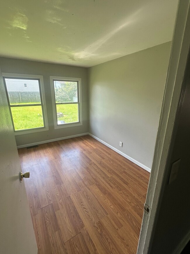 2262 Vale Dr