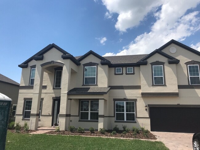 6 bedroom with office downstairs 3 car gar... - 6 bedroom with office downstairs 3 car gar... Casa