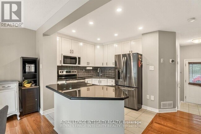 Photo - 106 Blackdome Crescent