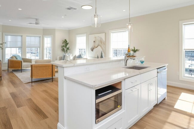 Photo - 340 Heights Rd Condo Unit 202