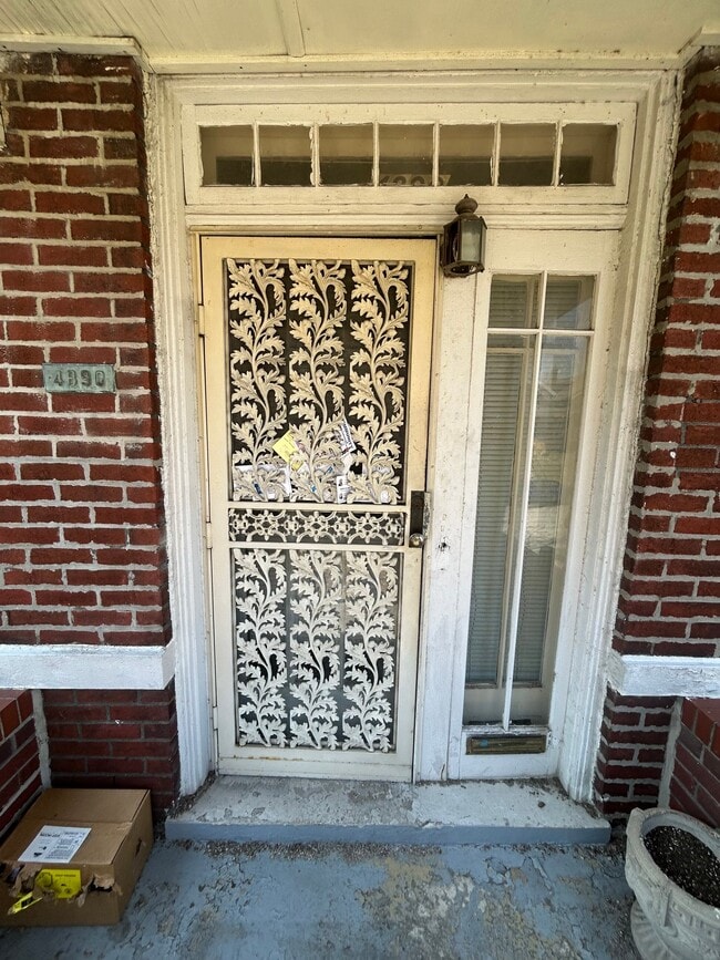 Photo - 4890 Margaretta Ave