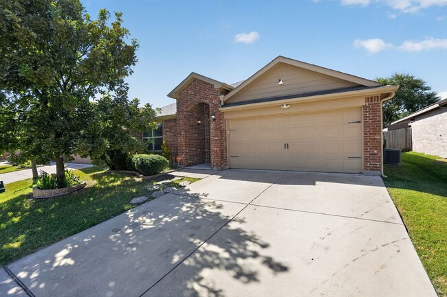 Photo - 633 River Rock Rd