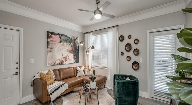 Building Photo - 529 Barker-Clodine Rd Unit 20304 Rental