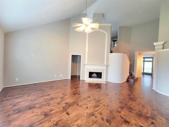 Photo - 21923 Maybrook Ct