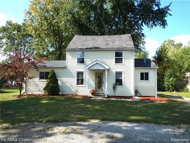 Photo - 520 Sumpter Rd House
