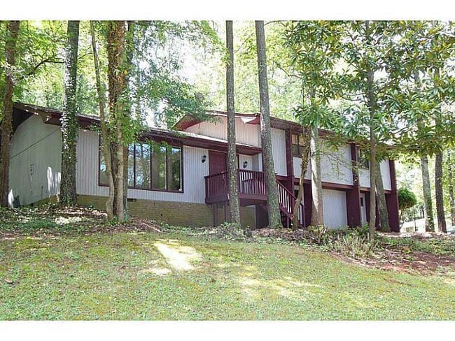 Building Photo - Newly Renovated Stunning House for Rent 4 ...