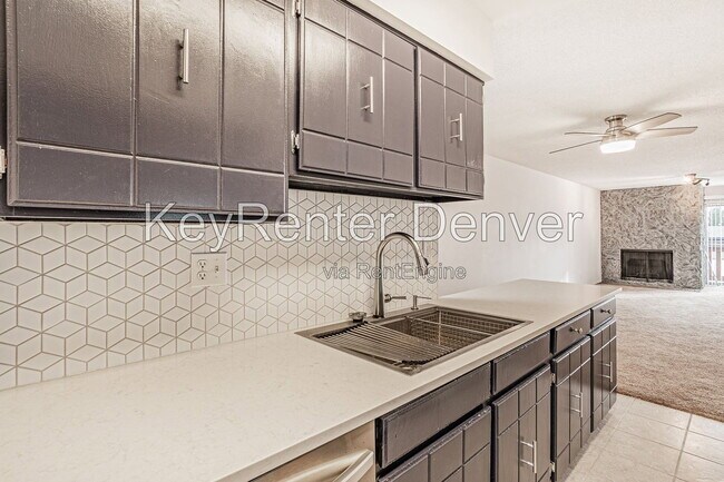 865 S Quebec St Unit 304a