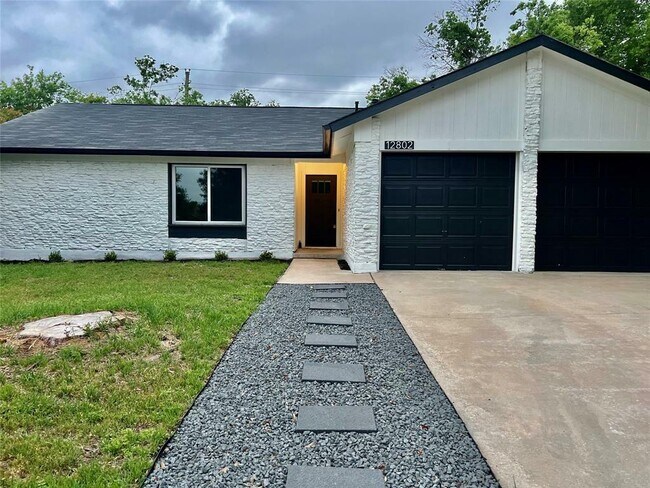 Photo - 12802 Irongate Ave