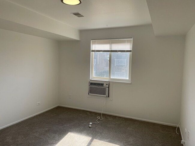 Photo - Great South Ogden Condo for rent