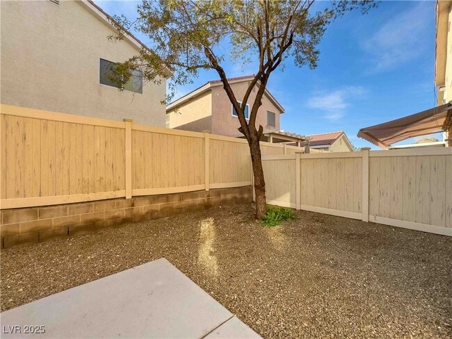 Building Photo - 5255 Cedar Bend Dr