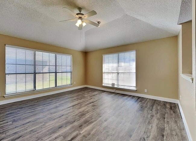 Photo - 7301 Seascape Dr