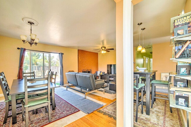 Photo - 2475 Armstrong Pl Unit ID1304918P