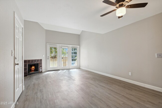 Photo - 30 E Brown Rd Unit 2081