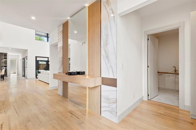 Photo - 7718 Roper St