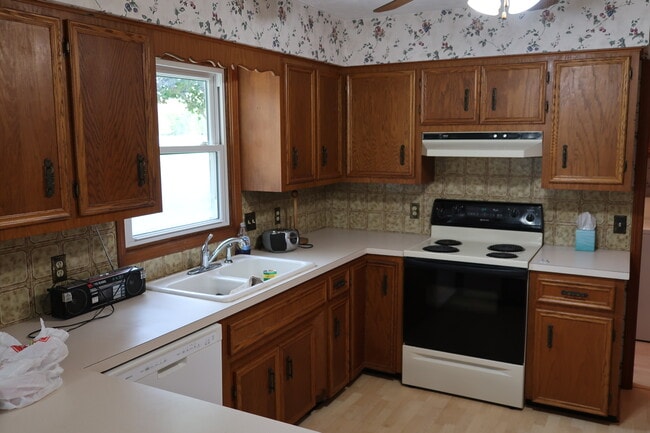 Photo - 745 146th Ave